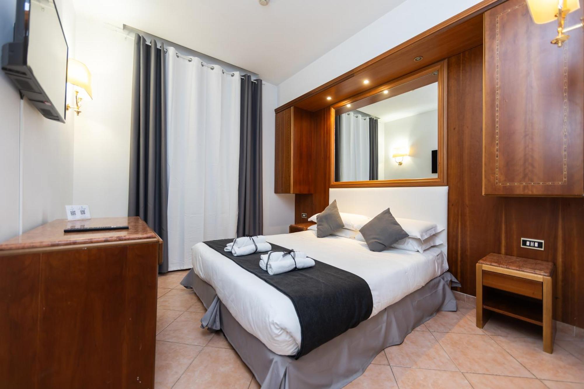 Hotel Max Roma Exterior foto